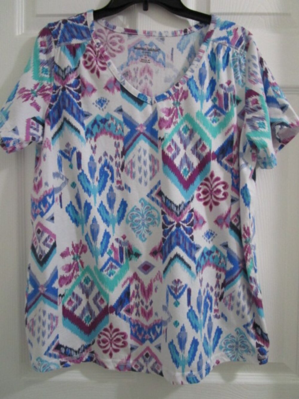 Woman Within Top Size Medium 14/16 Colorful Print Short Sleeve
